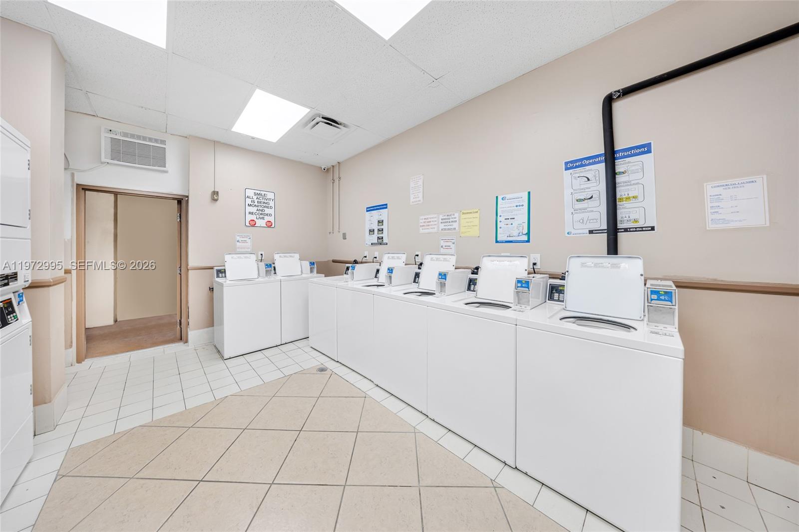 IMPERIAL TOWERS CONDO - Residential Lease