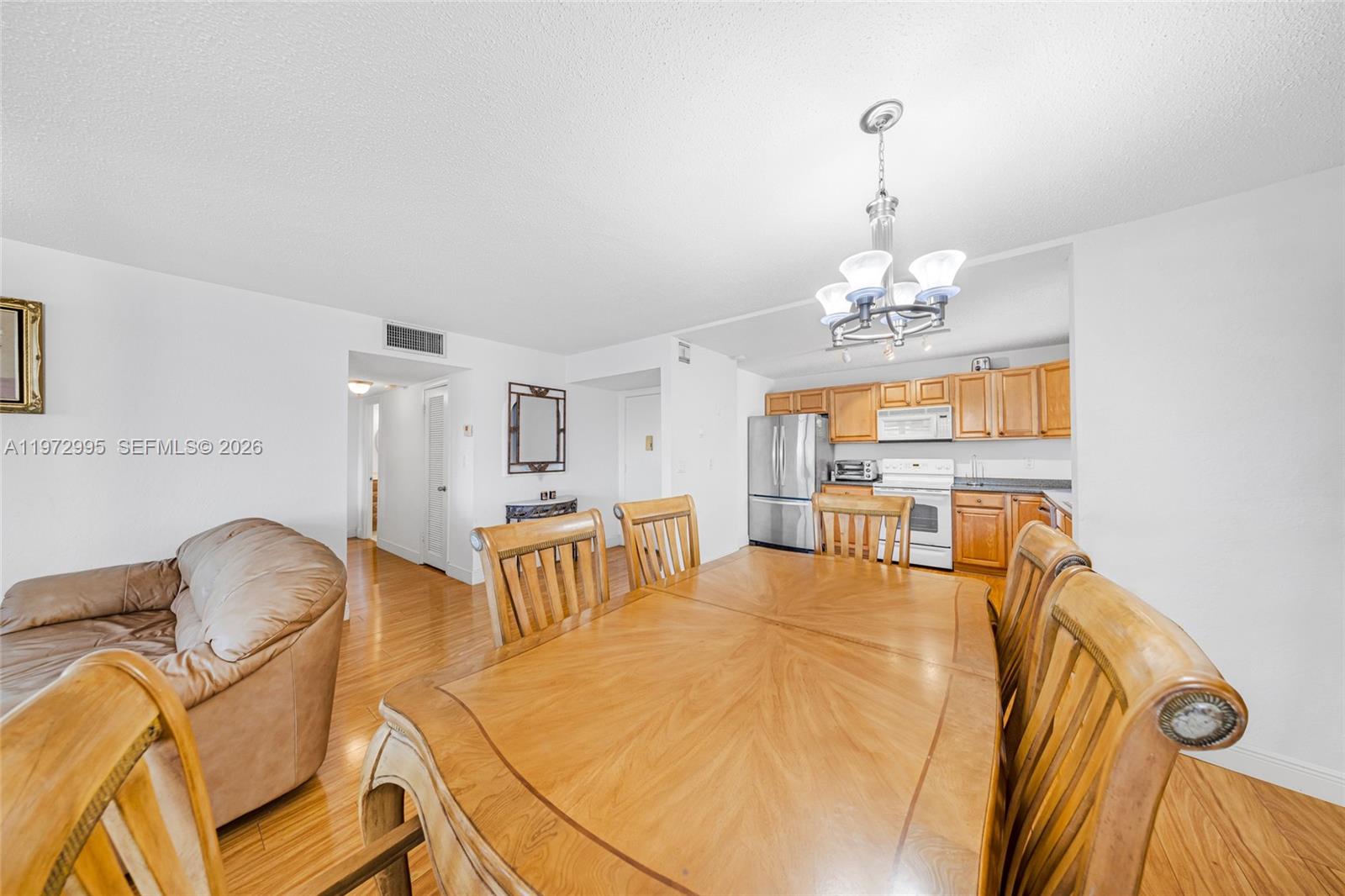 IMPERIAL TOWERS CONDO - Residential Lease