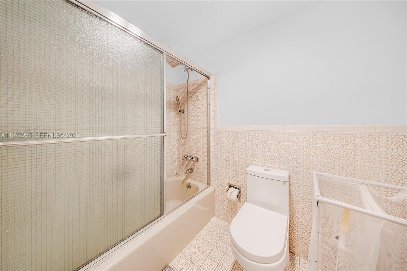 IMPERIAL TOWERS CONDO - Residential Lease