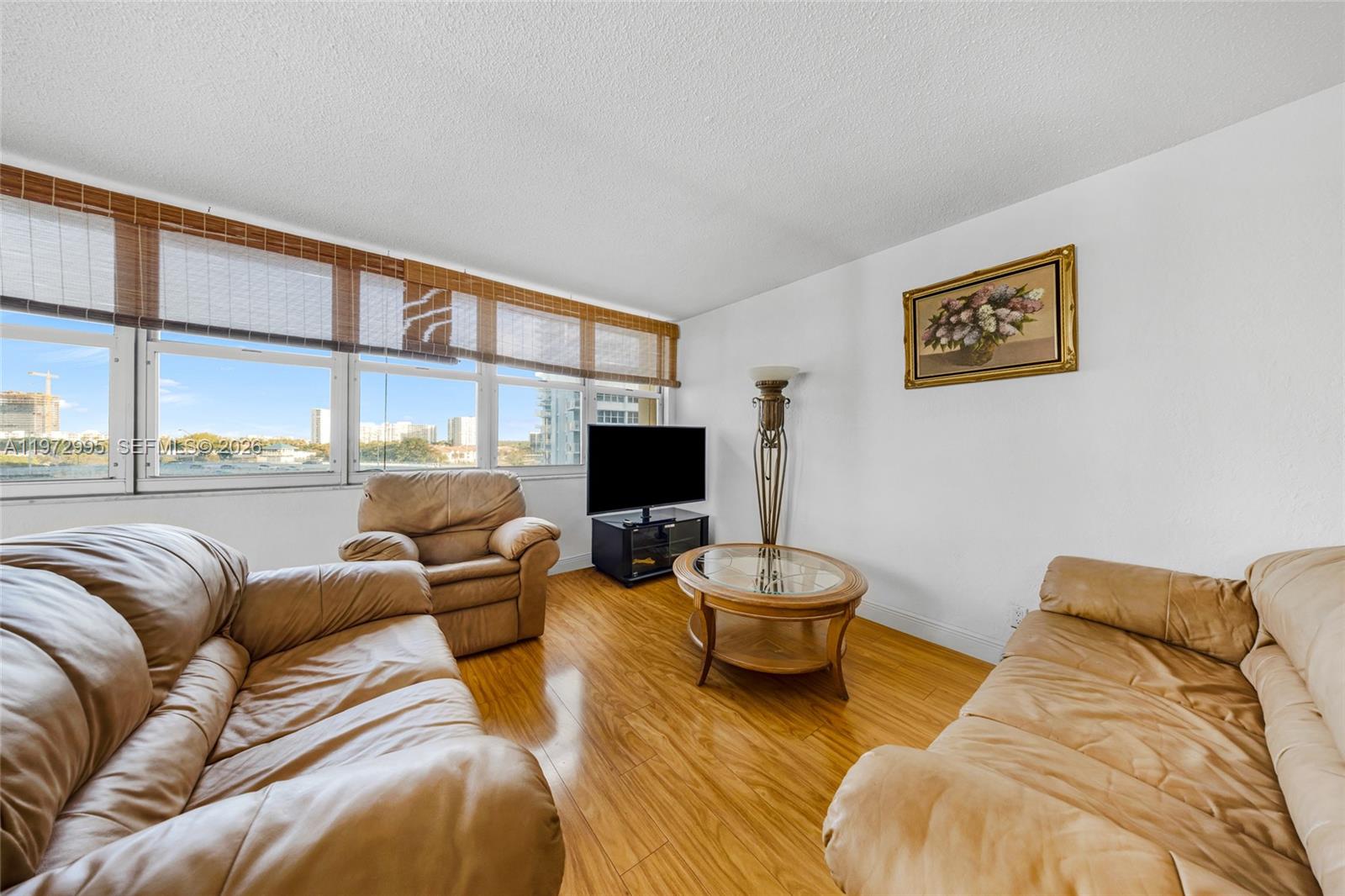 IMPERIAL TOWERS CONDO - Residential Lease