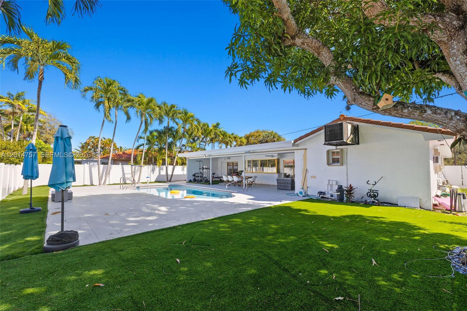HOLLYWOOD HILLS NORTH SEC - Residential