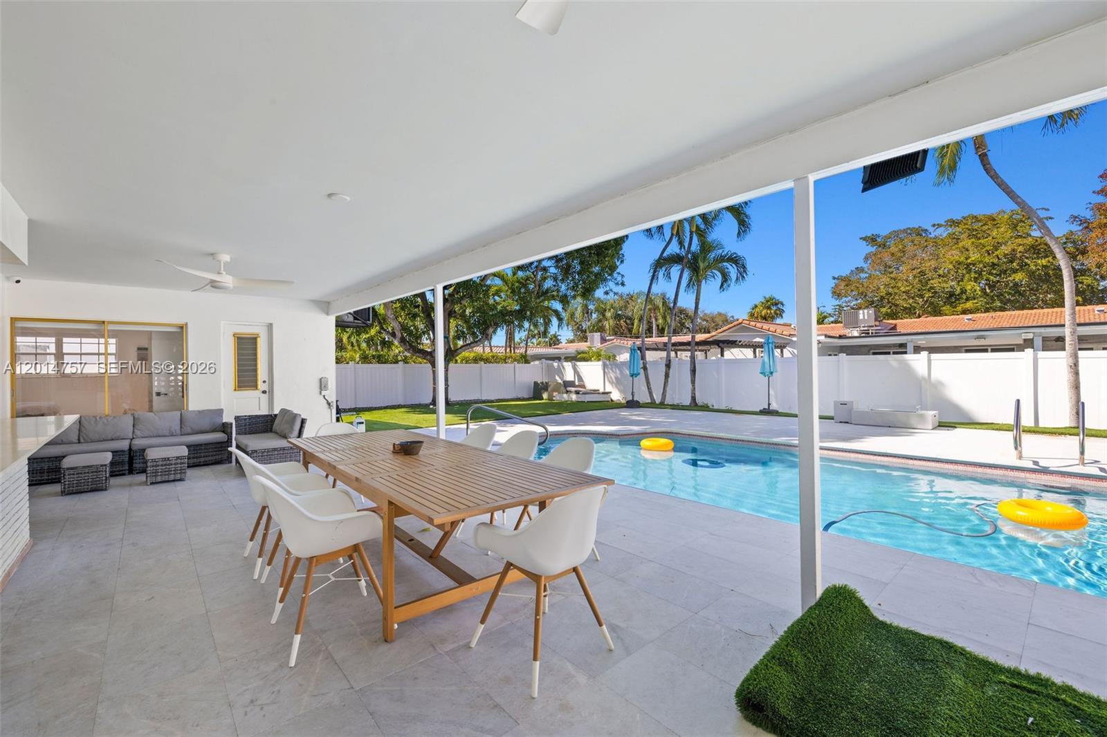 HOLLYWOOD HILLS NORTH SEC - Residential