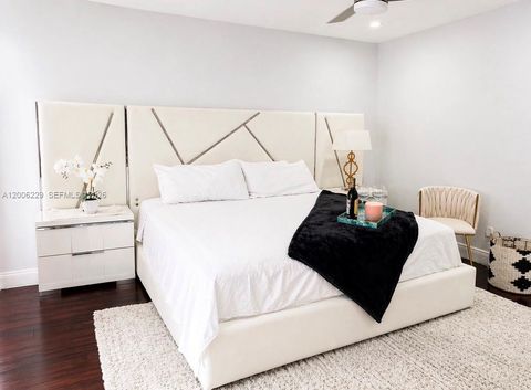 Tiny photo for 8224 NW 9th Ct #3, Plantation, FL 33324 (MLS # A12006229)