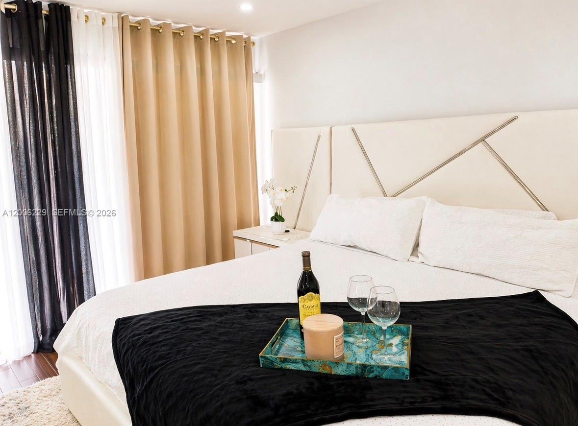 TOWNHOUSES AT JACARANDA C - Residential