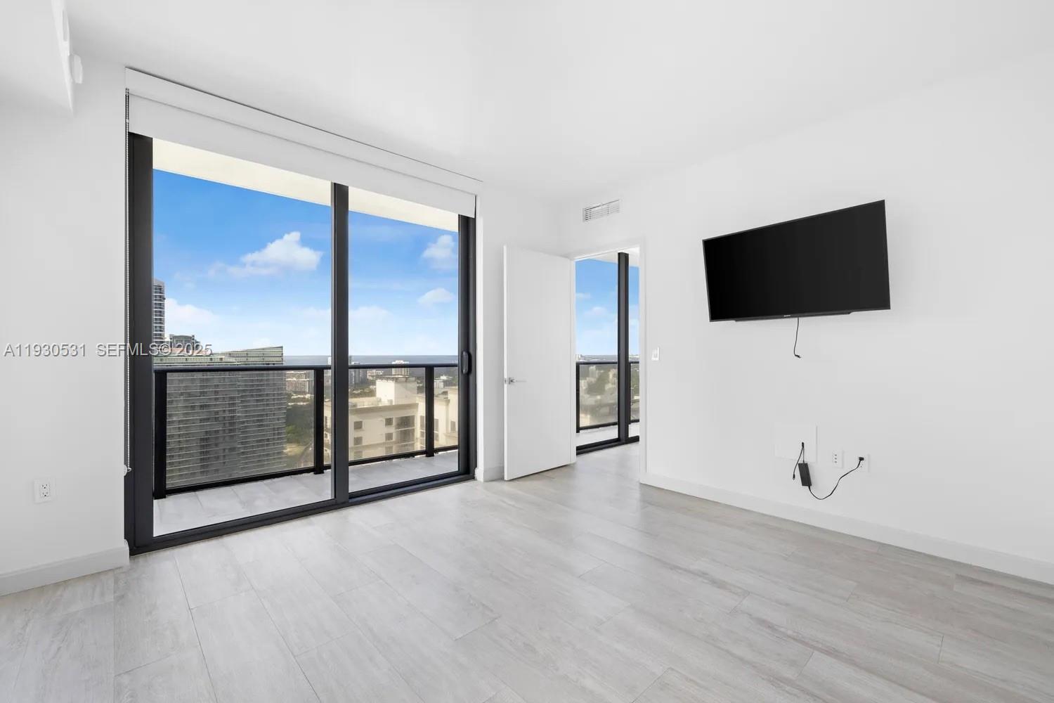 BRICKELL HEIGHTS WEST CON - Residential Lease