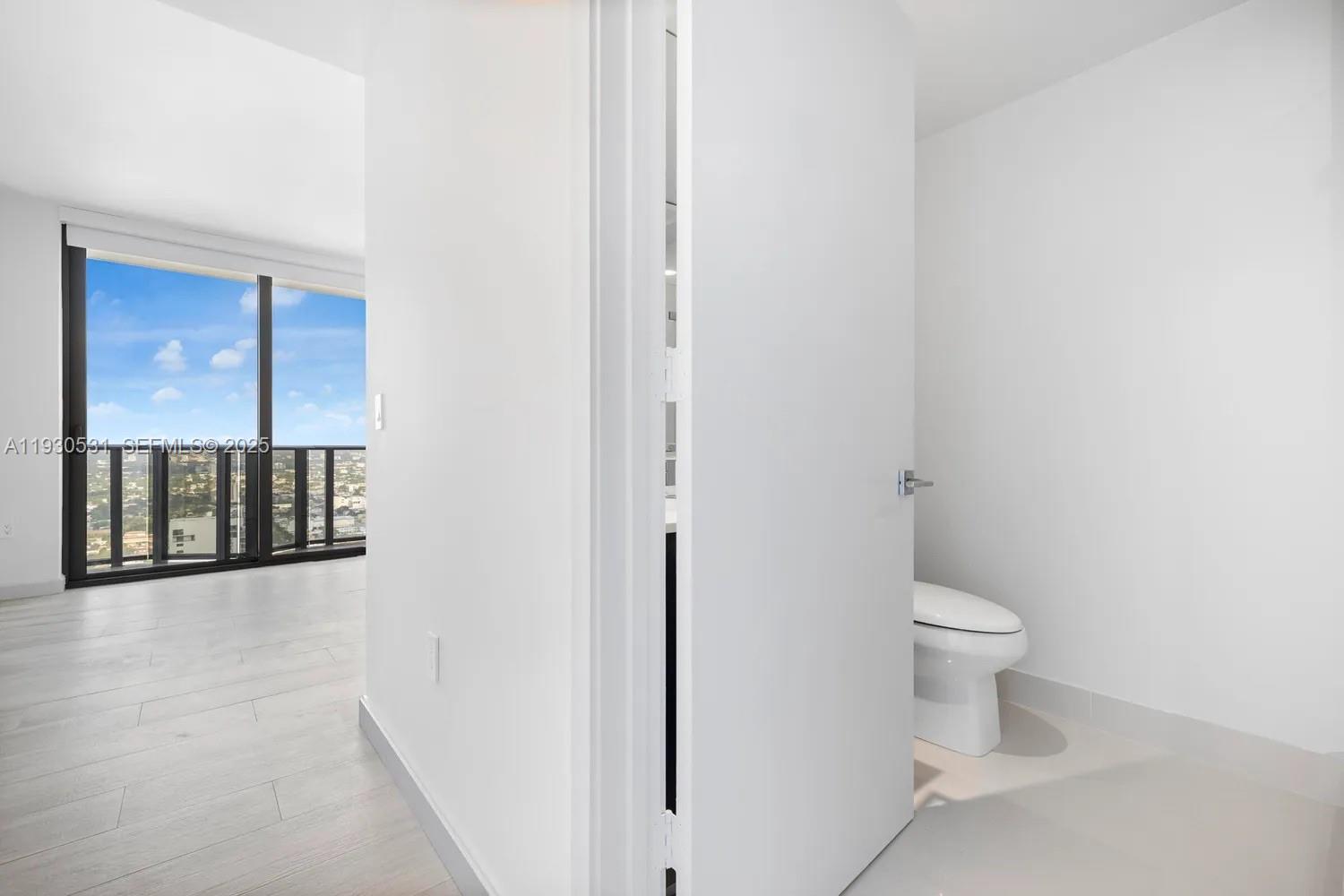 BRICKELL HEIGHTS WEST CON - Residential Lease