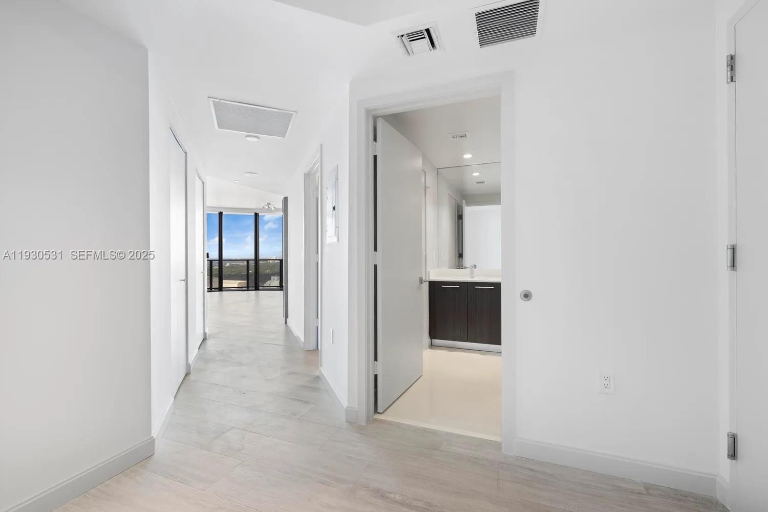 BRICKELL HEIGHTS WEST CON - Residential Lease