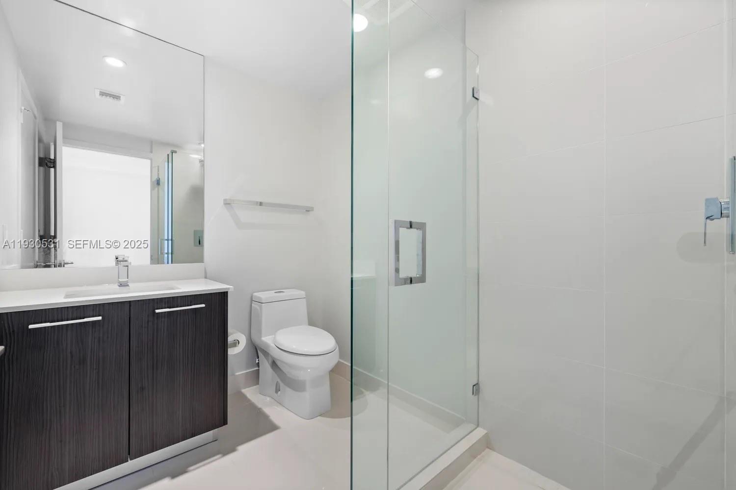 BRICKELL HEIGHTS WEST CON - Residential Lease