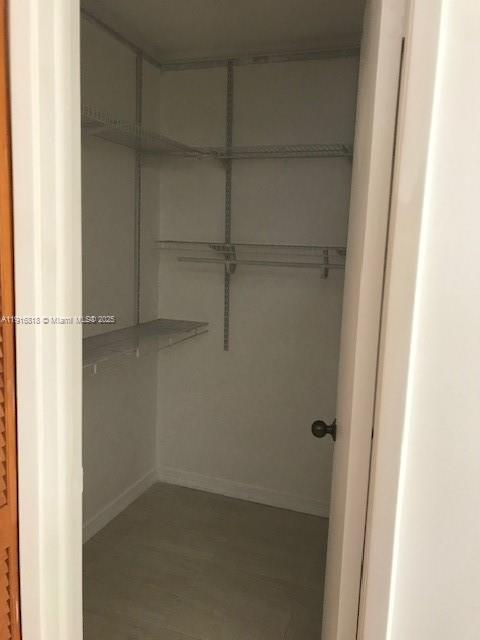 KENLAND WALK CONDO III - Residential Lease