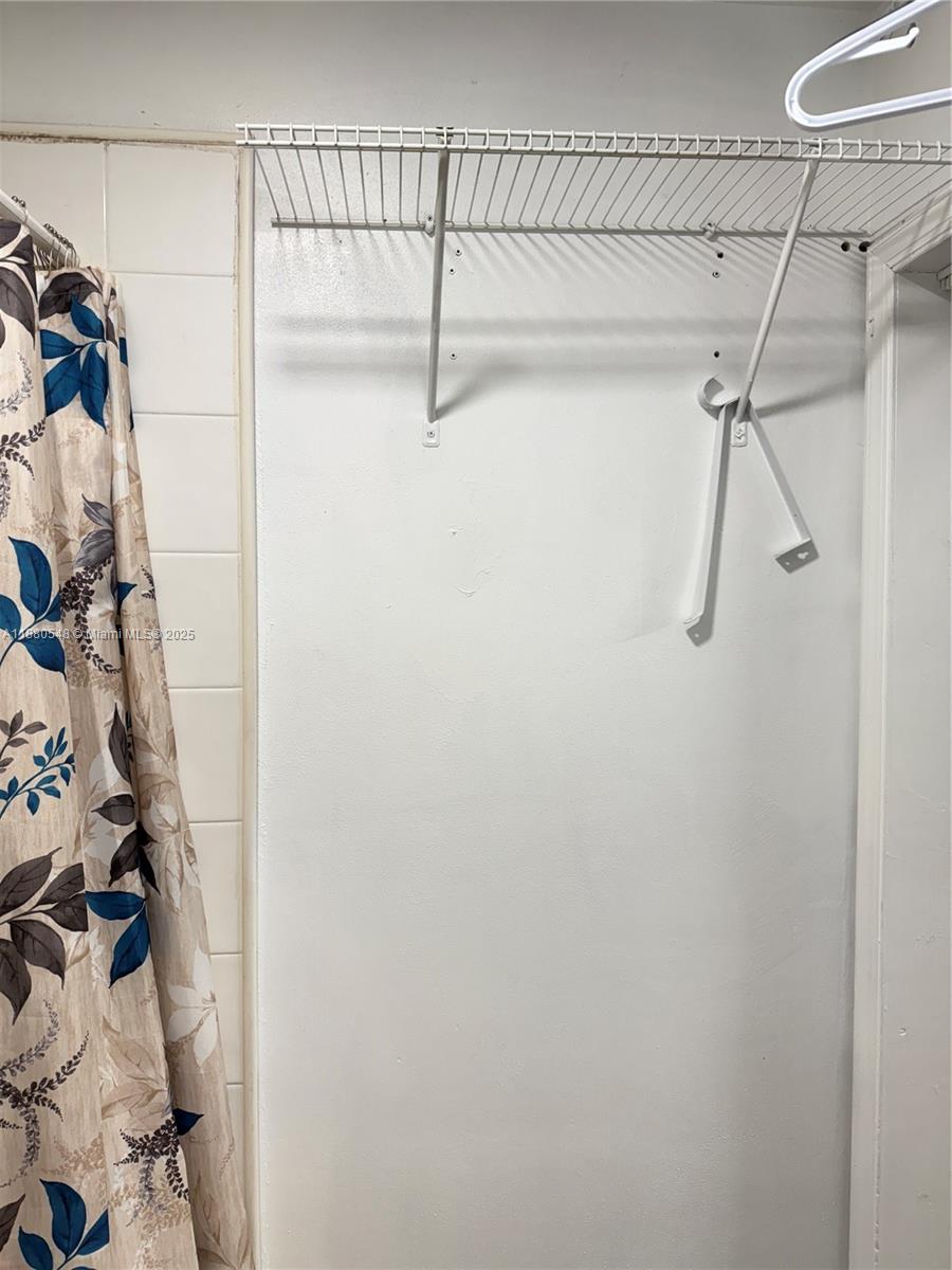 KIMBERLY FOREST - Residential Lease