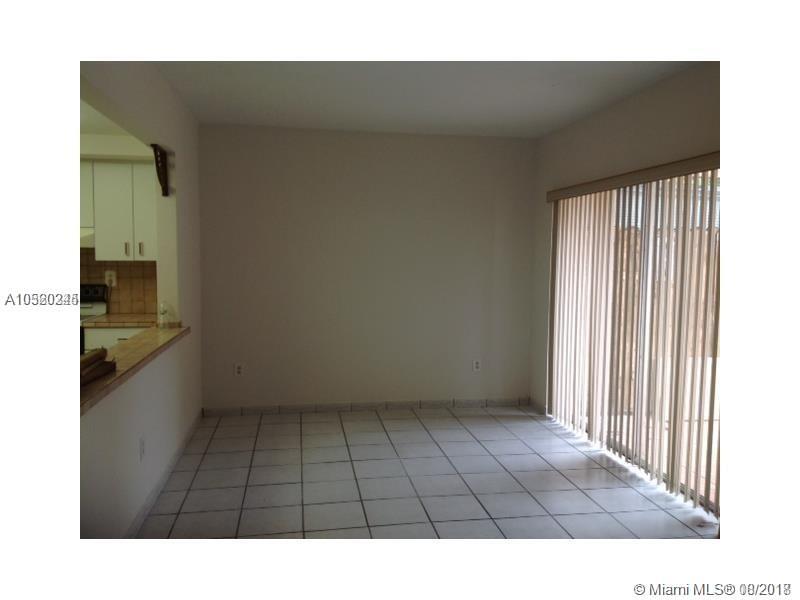 LAKE ROYAL EAST - Residential