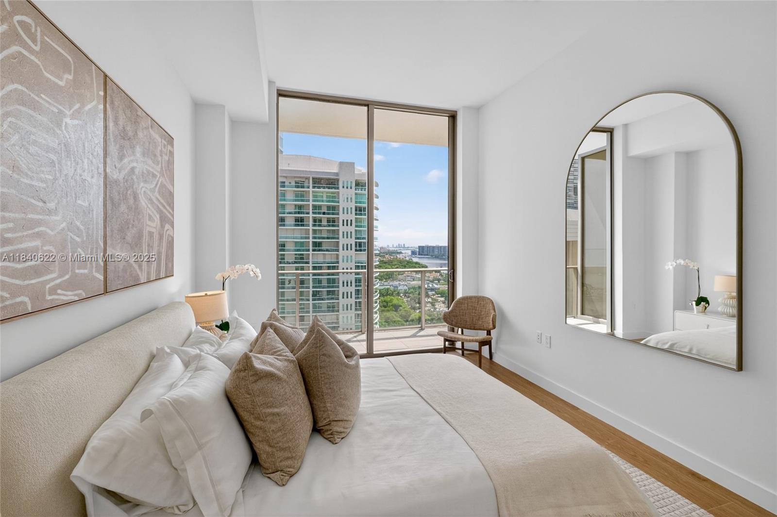 2655 SOUTH BAYSHORE DRIVE - Residential