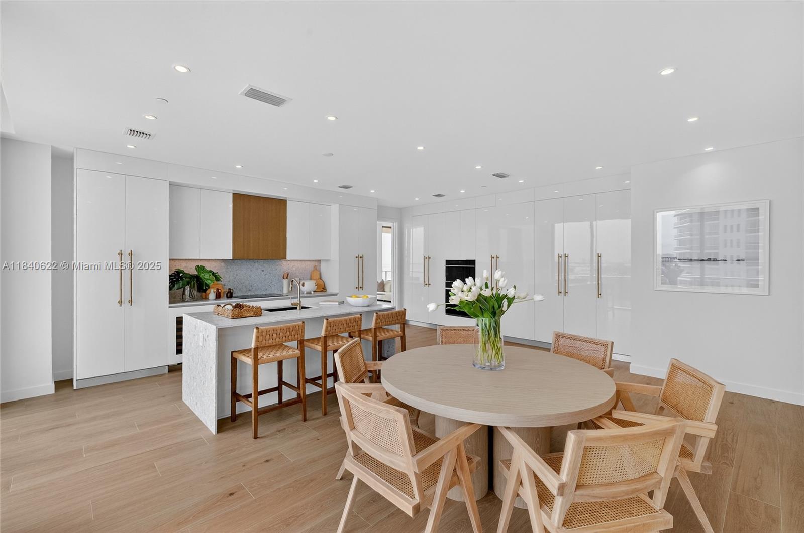 2655 SOUTH BAYSHORE DRIVE - Residential