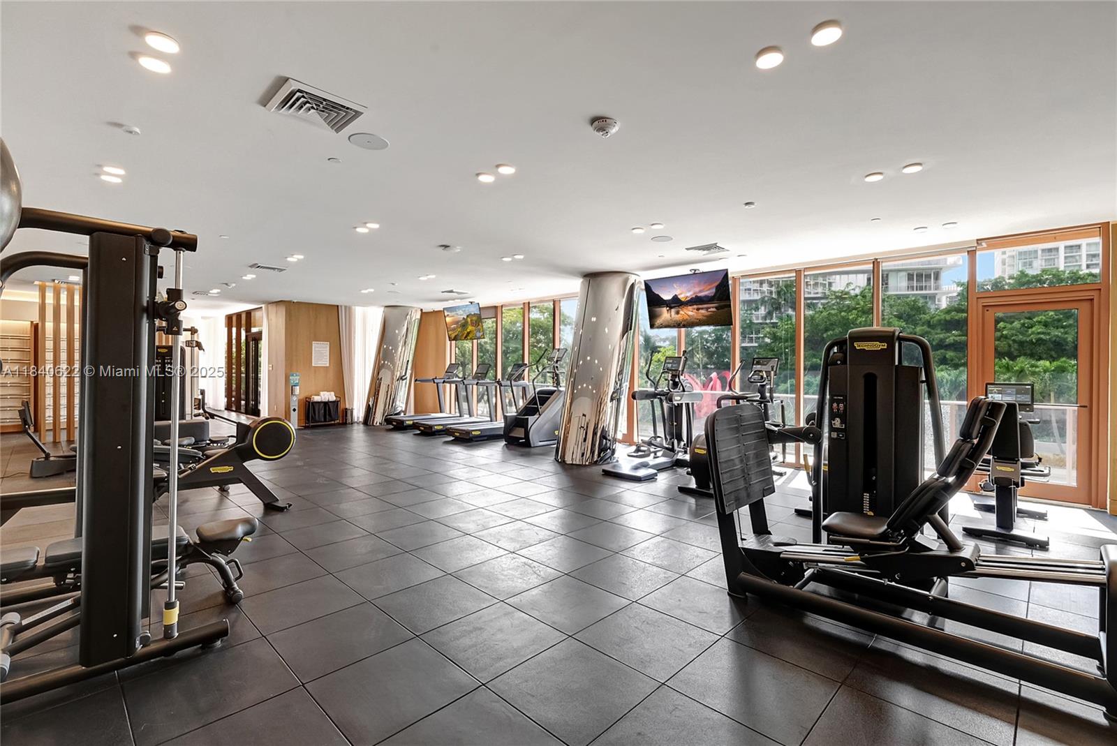 2655 SOUTH BAYSHORE DRIVE - Residential