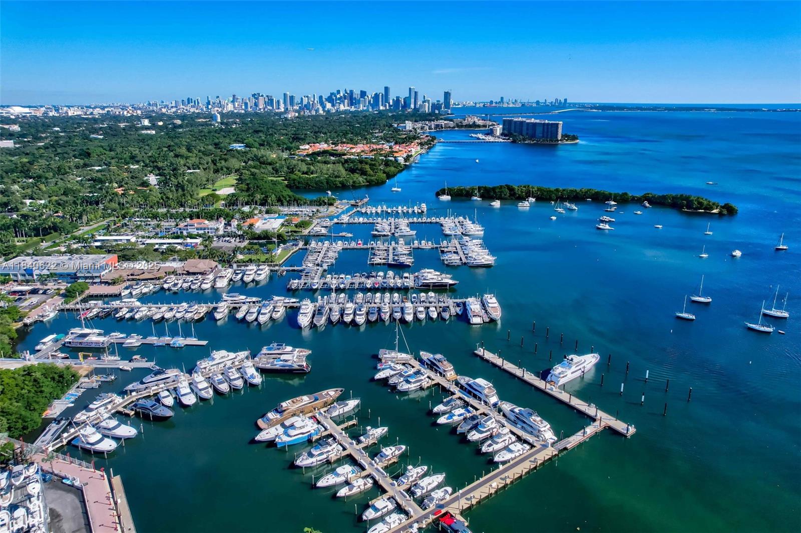 2655 S Bayshore Dr 1401