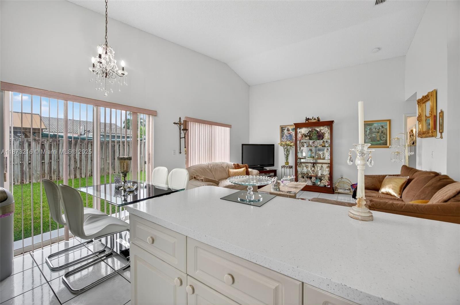 BISCAYNE POINT SOUTH - Residential