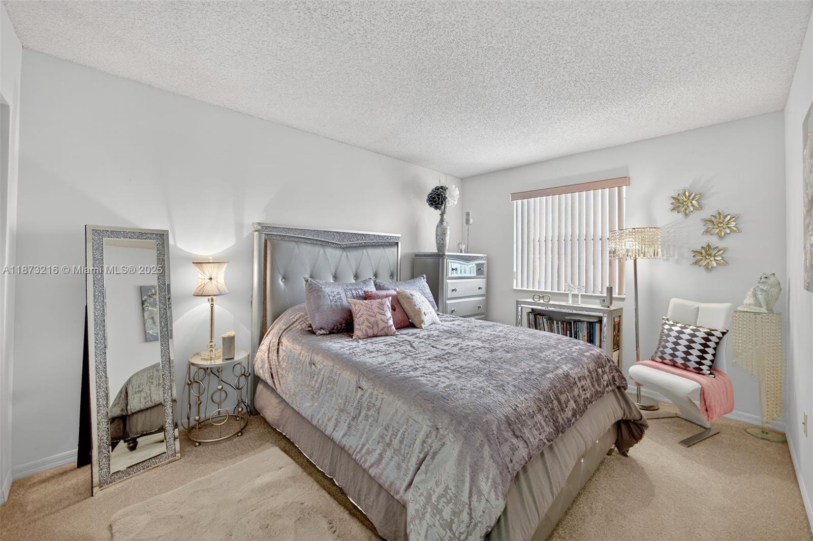 BISCAYNE POINT SOUTH - Residential