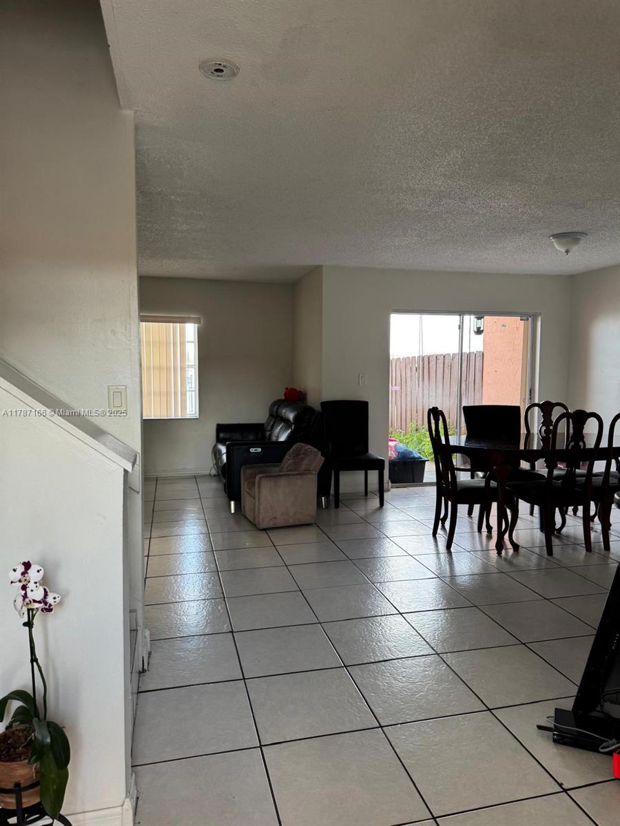 LAKE POINTE SEC 1 - Residential