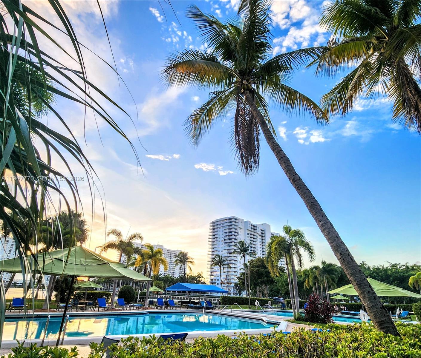 THE CLIPPER AT BISC COVE - Residential