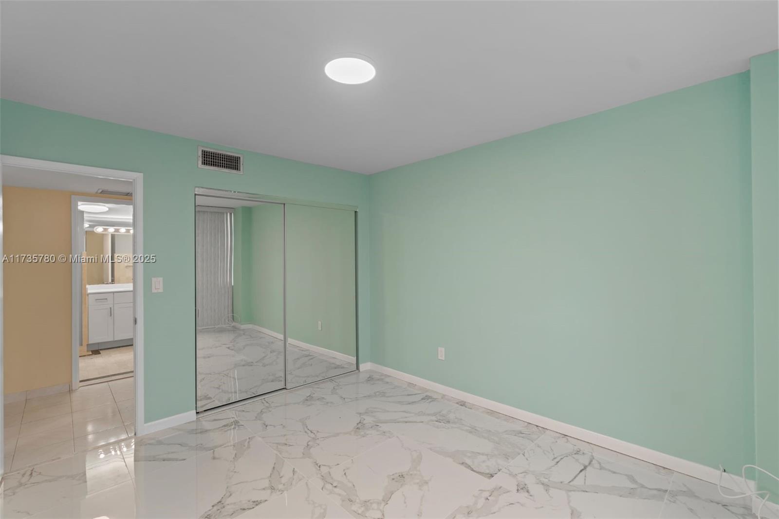 BUCKLEY TOWERS CONDO - EA - Residential