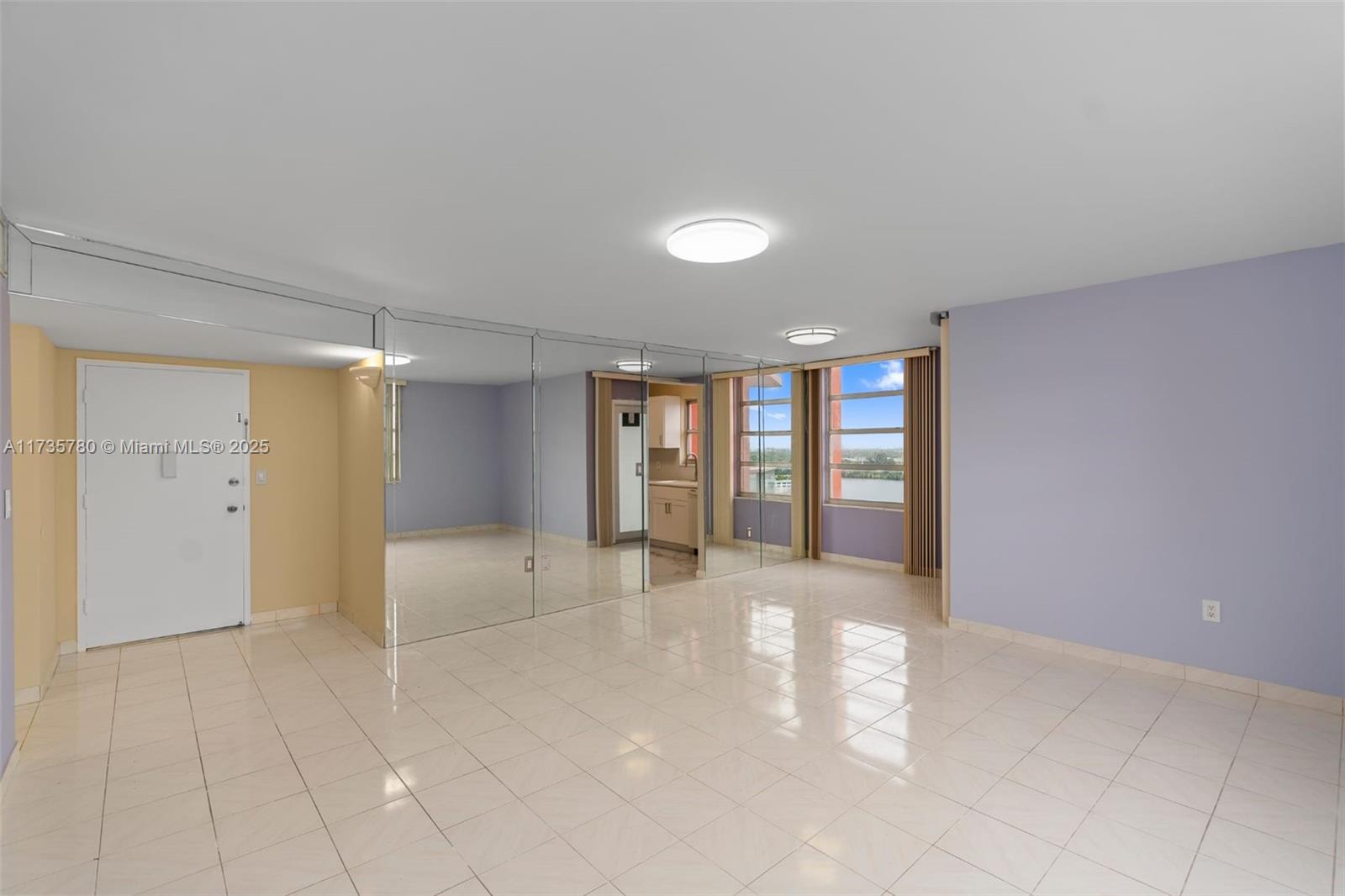 BUCKLEY TOWERS CONDO - EA - Residential