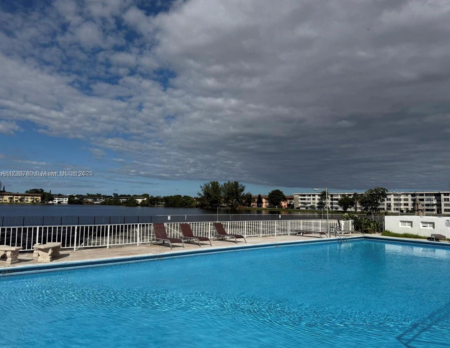 BUCKLEY TOWERS CONDO - EA - Residential