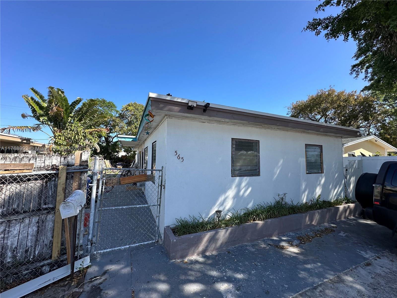 An exceptional opportunity for investors ! This property is ideally situated just minutes away from major highways, roads, stores, and more. The two-unit building is nestled in a neighborhood undergoing significant revitalization, featuring new constructions and freshly paved roads. Property offers two one-bedroom, one-bath units on a spacious lot, presenting limitless possibilities for your innovative ideas. Seize this chance before it slips away !