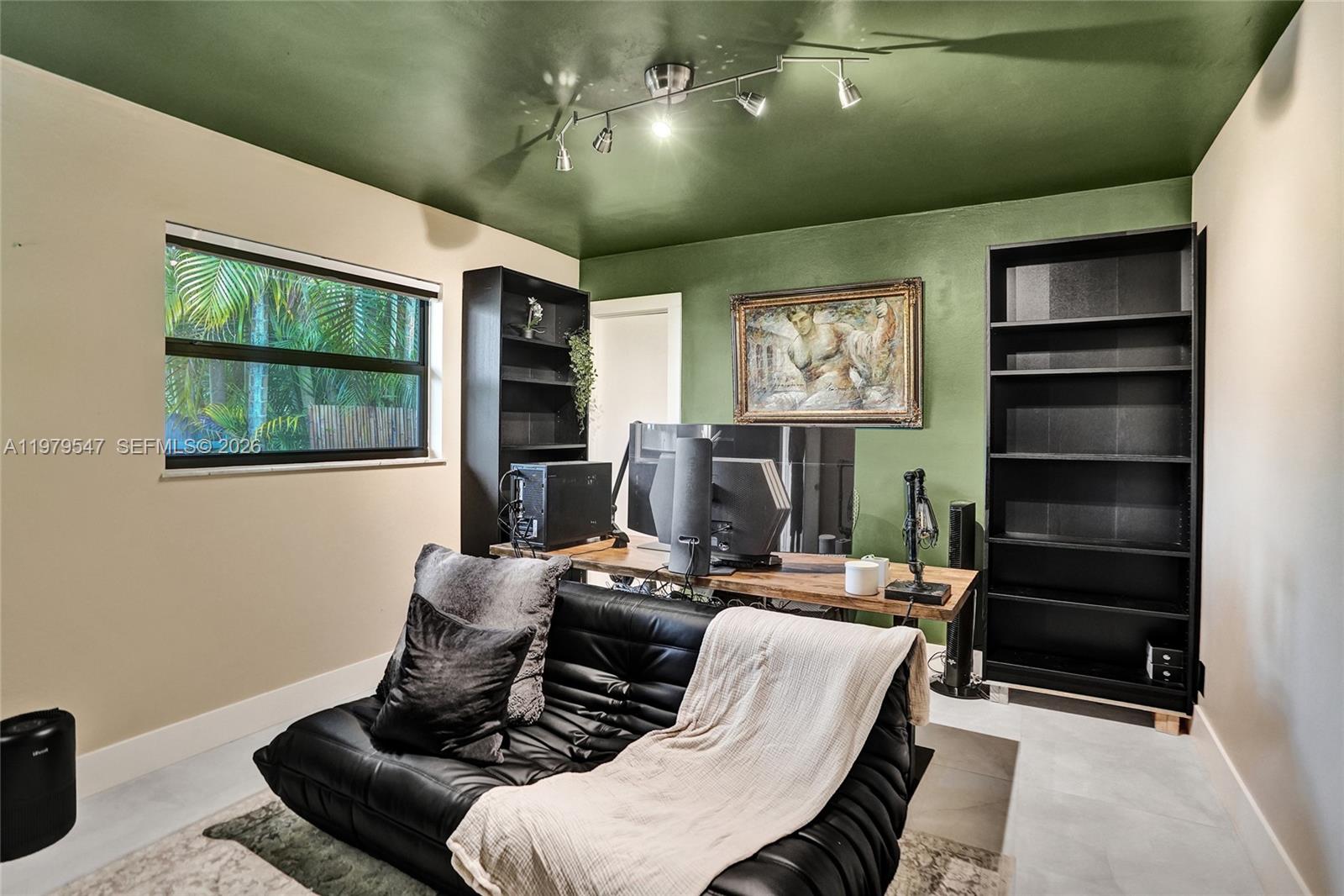 COUNTRYWOOD ESTATES - Residential