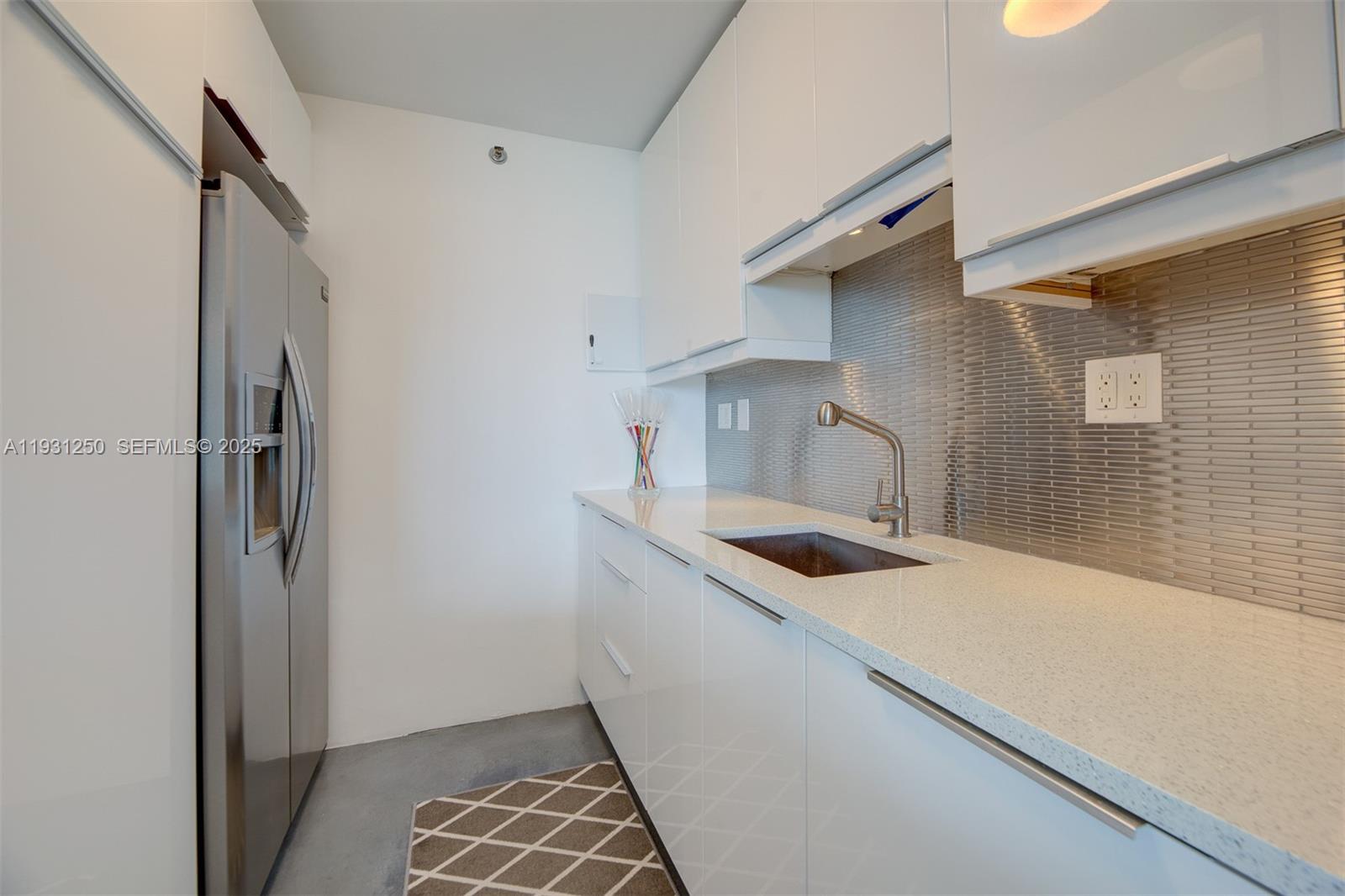 MIRADOR 1000 CONDO - Residential Lease