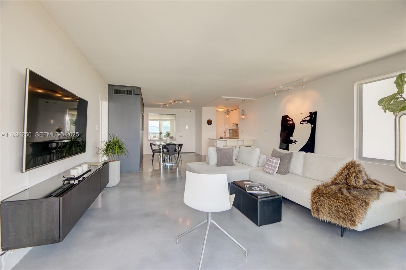 MIRADOR 1000 CONDO - Residential Lease