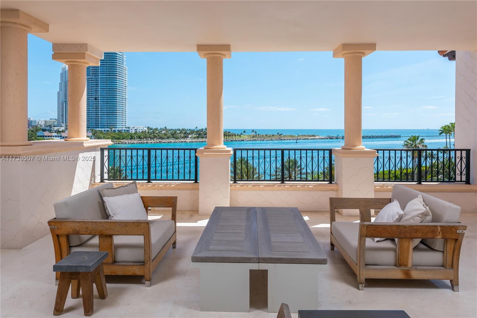 PALAZZO DEL MARE AT FISHE - Residential Lease