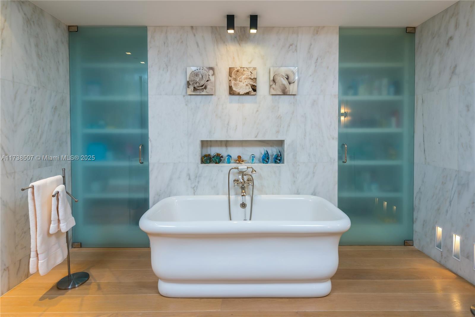 PALAZZO DEL MARE AT FISHE - Residential Lease