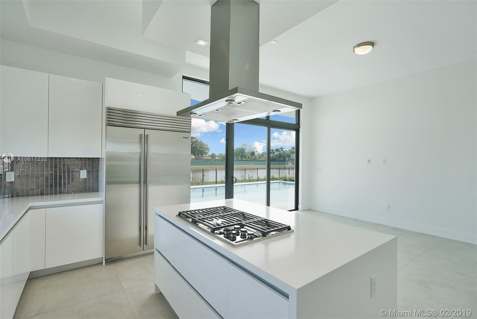 WESTON ESTATES BOTANIKO - Residential Lease