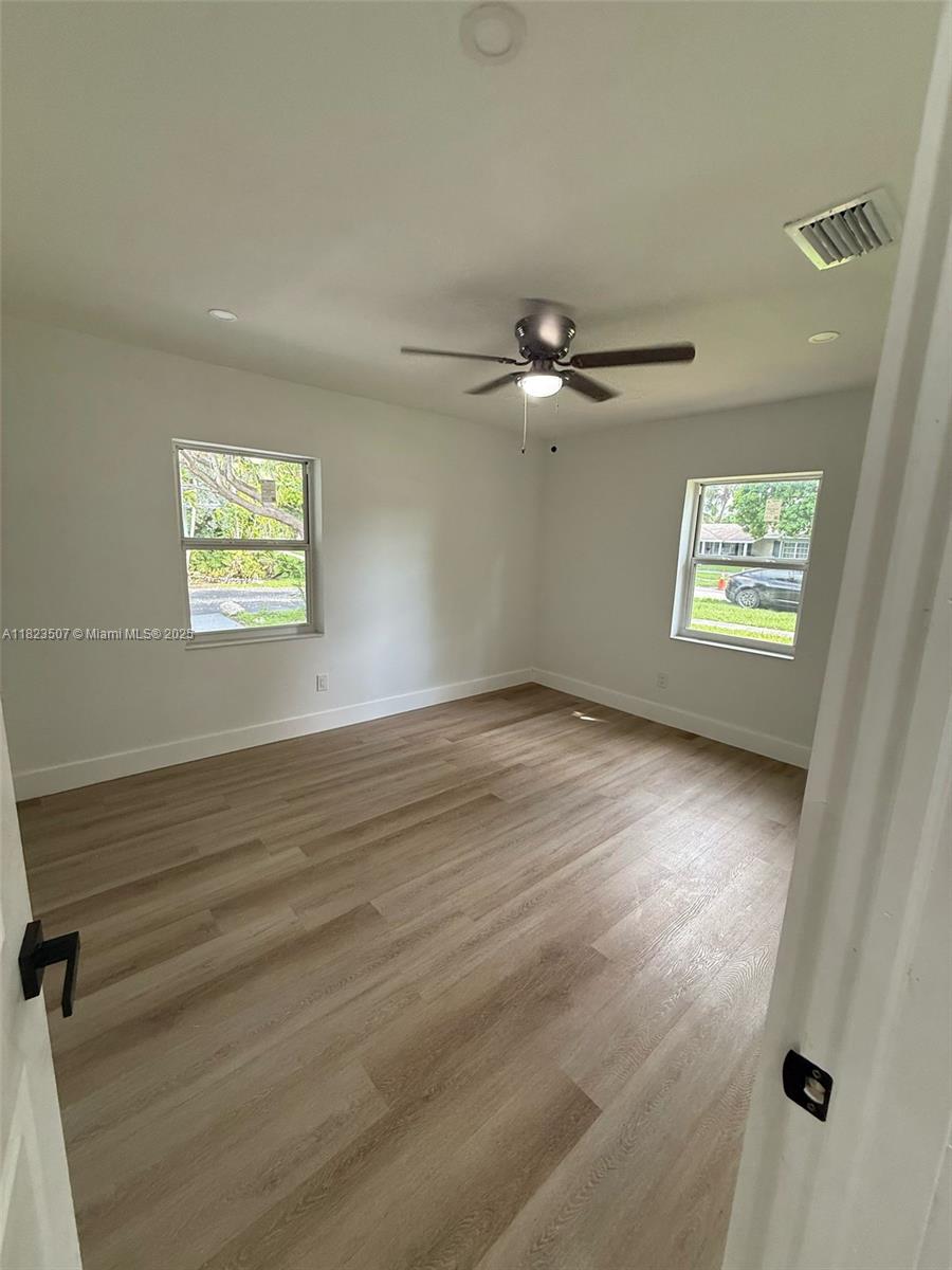 BEL AIRE SEC 3 - Residential Lease