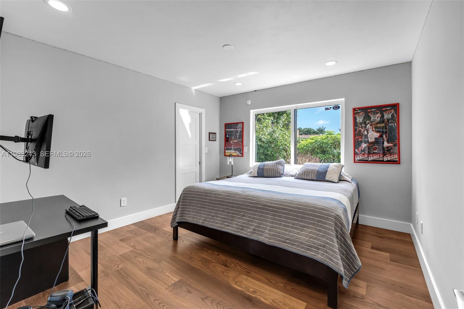 COUNTRY GROVE ESTATES - Residential