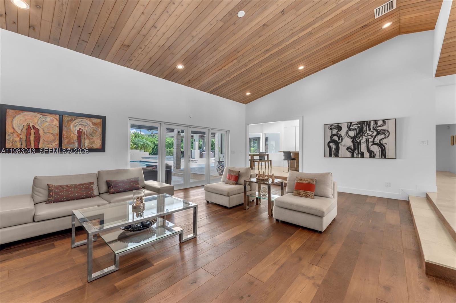 COUNTRY GROVE ESTATES - Residential