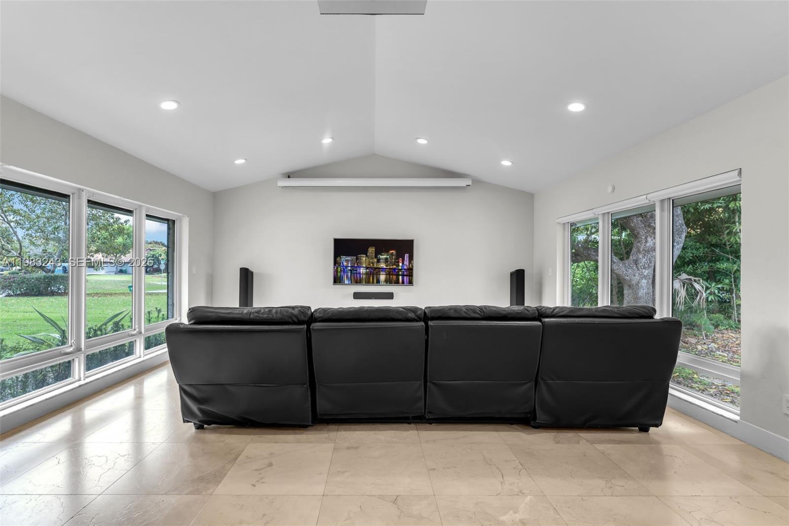 COUNTRY GROVE ESTATES - Residential