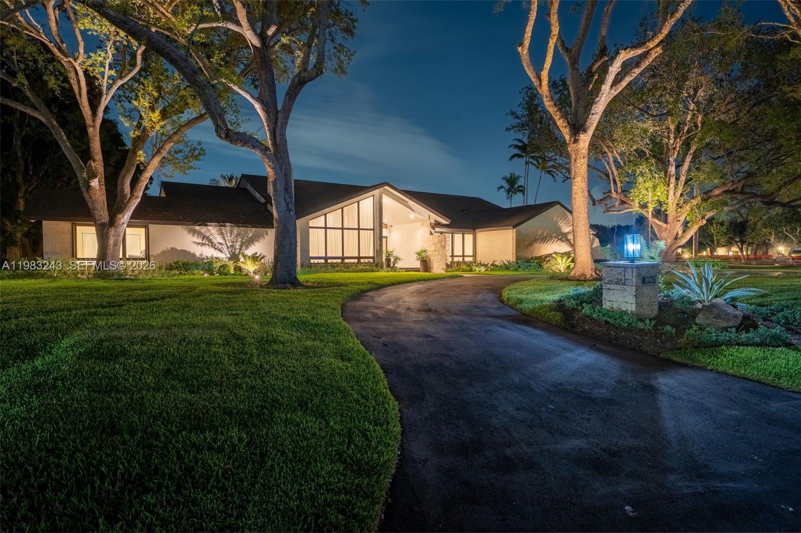 COUNTRY GROVE ESTATES - Residential