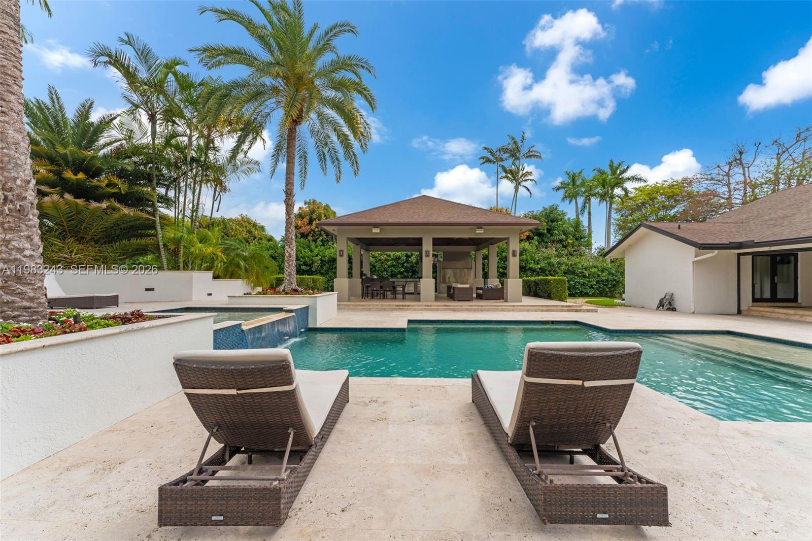 COUNTRY GROVE ESTATES - Residential