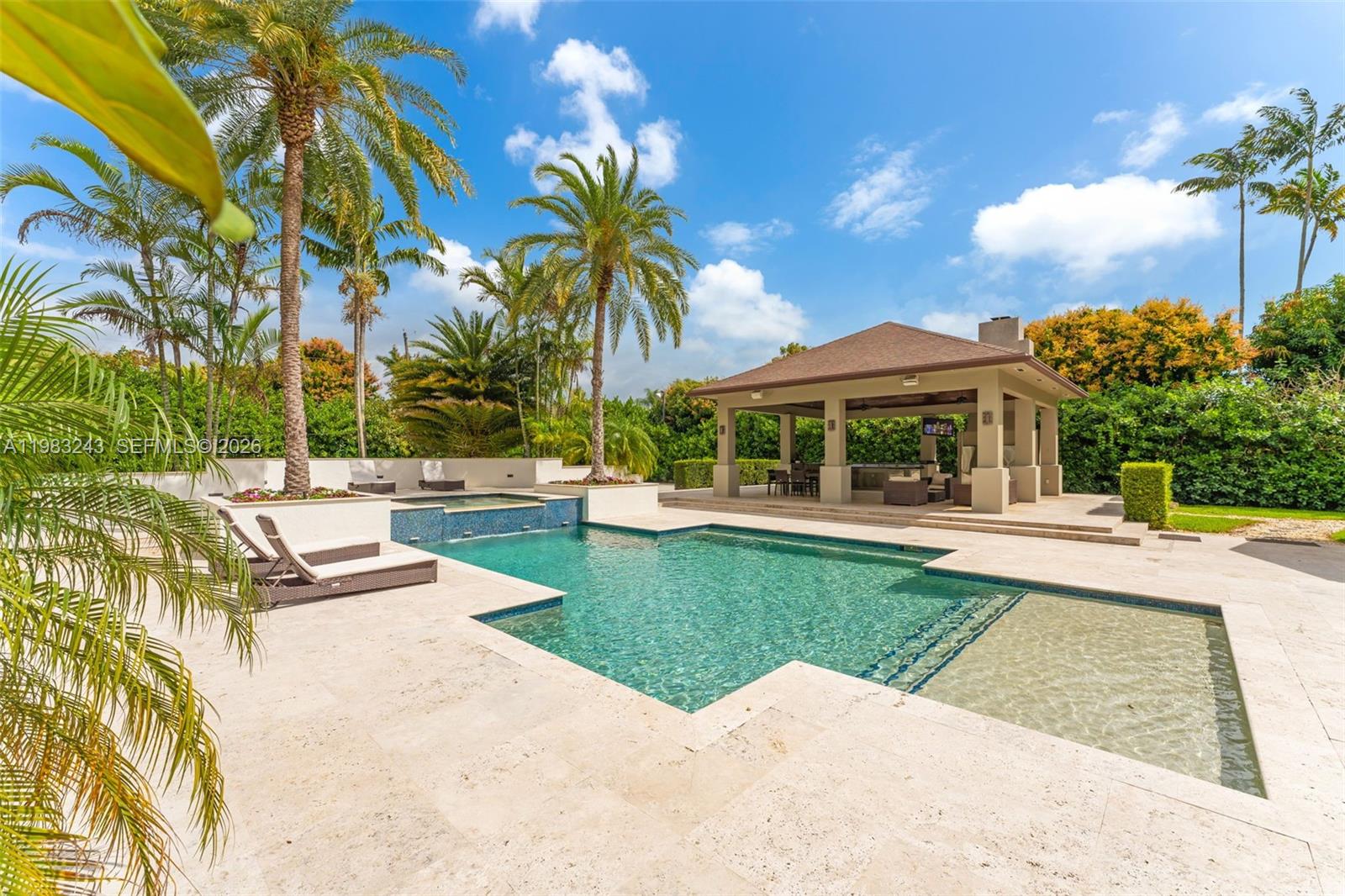 COUNTRY GROVE ESTATES - Residential