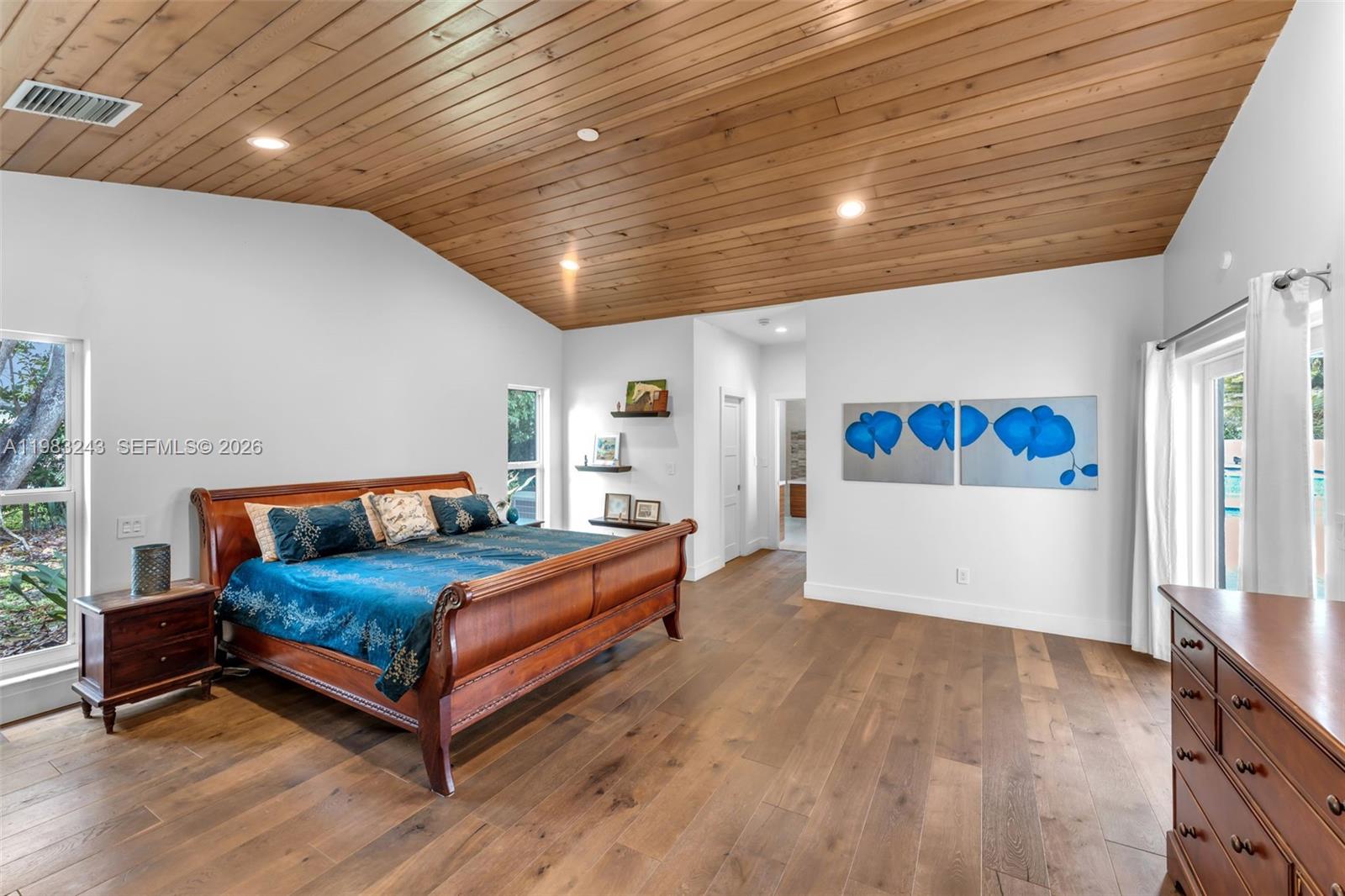 COUNTRY GROVE ESTATES - Residential