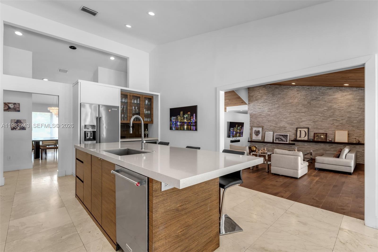 COUNTRY GROVE ESTATES - Residential