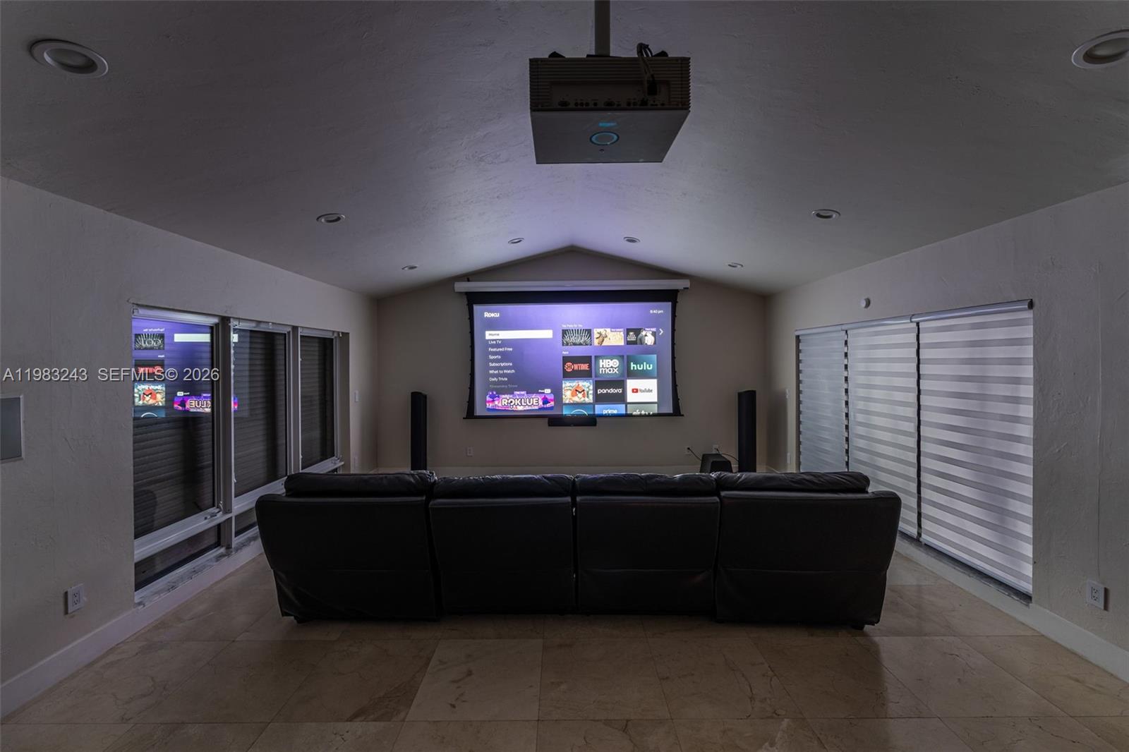 COUNTRY GROVE ESTATES - Residential