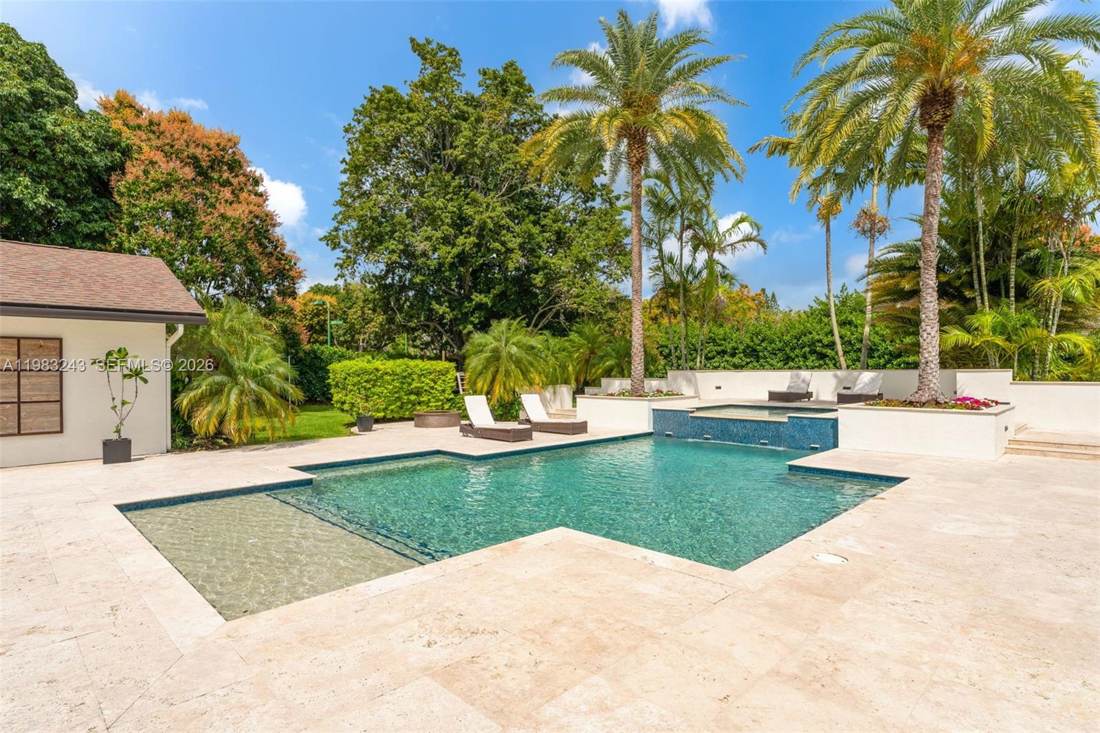 COUNTRY GROVE ESTATES - Residential