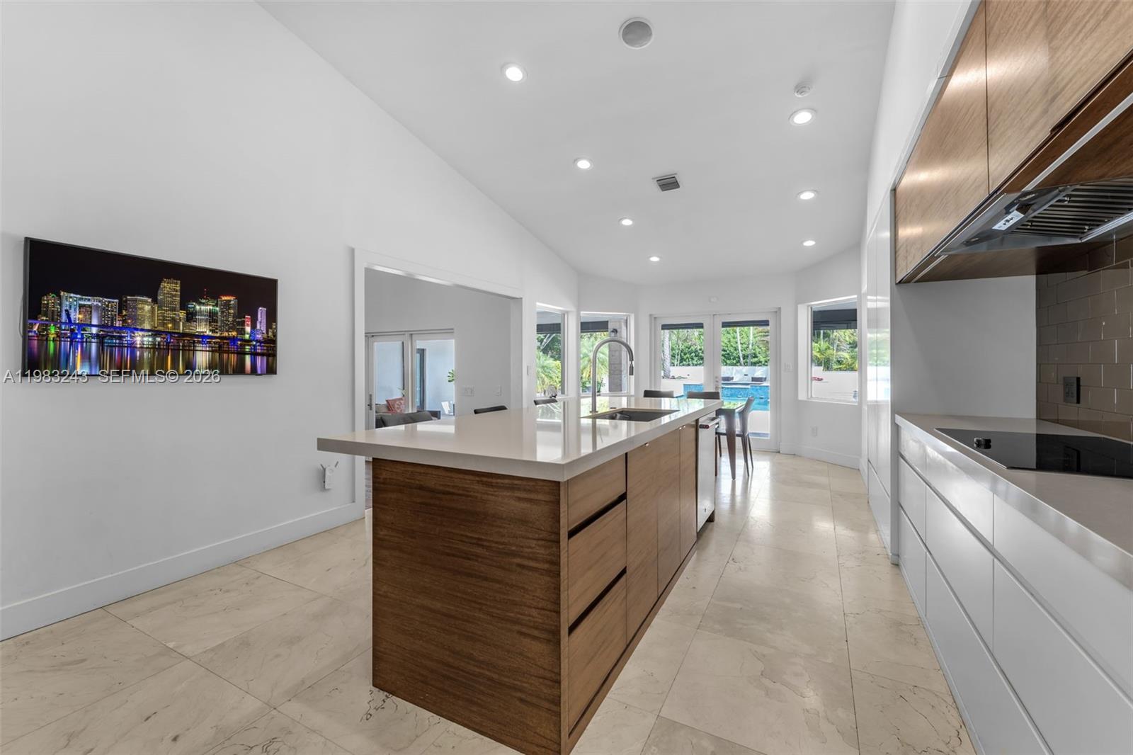 COUNTRY GROVE ESTATES - Residential