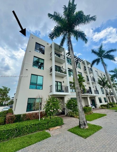 Rental Property at 4640 Nw 84th Ave 41, Doral, Miami-Dade County, Florida - Bedrooms: 3 
Bathrooms: 2  - $3,500 MO.