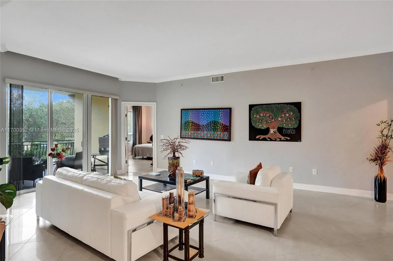 Weston, Florida 33331, United States, 2 Bedrooms Bedrooms, ,3 BathroomsBathrooms,Residential,Pending,30011