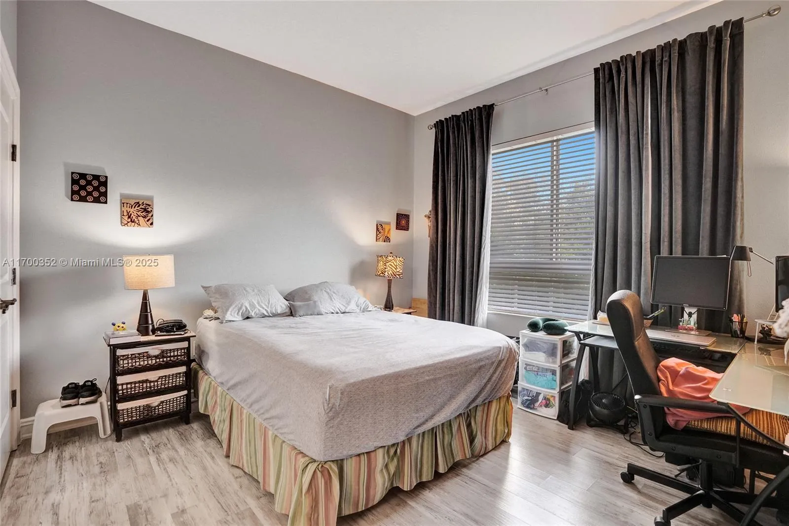 Weston, Florida 33331, United States, 2 Bedrooms Bedrooms, ,3 BathroomsBathrooms,Residential,Pending,30011