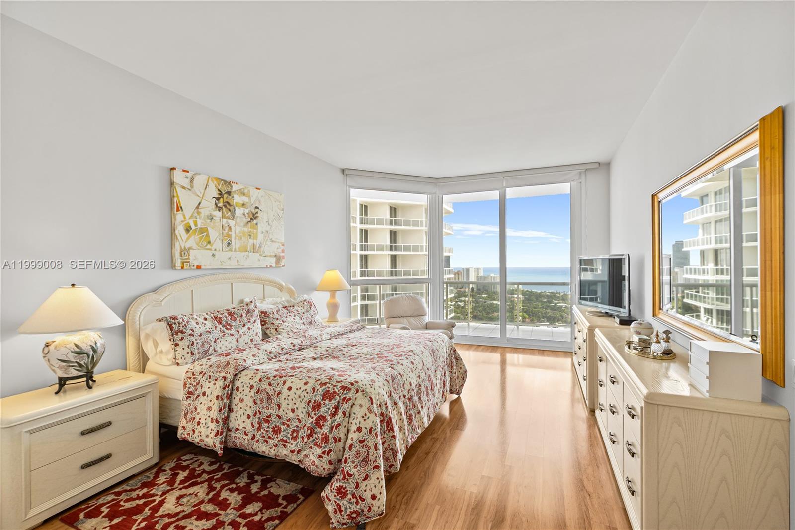 ONE ISLAND PLACE - Residential