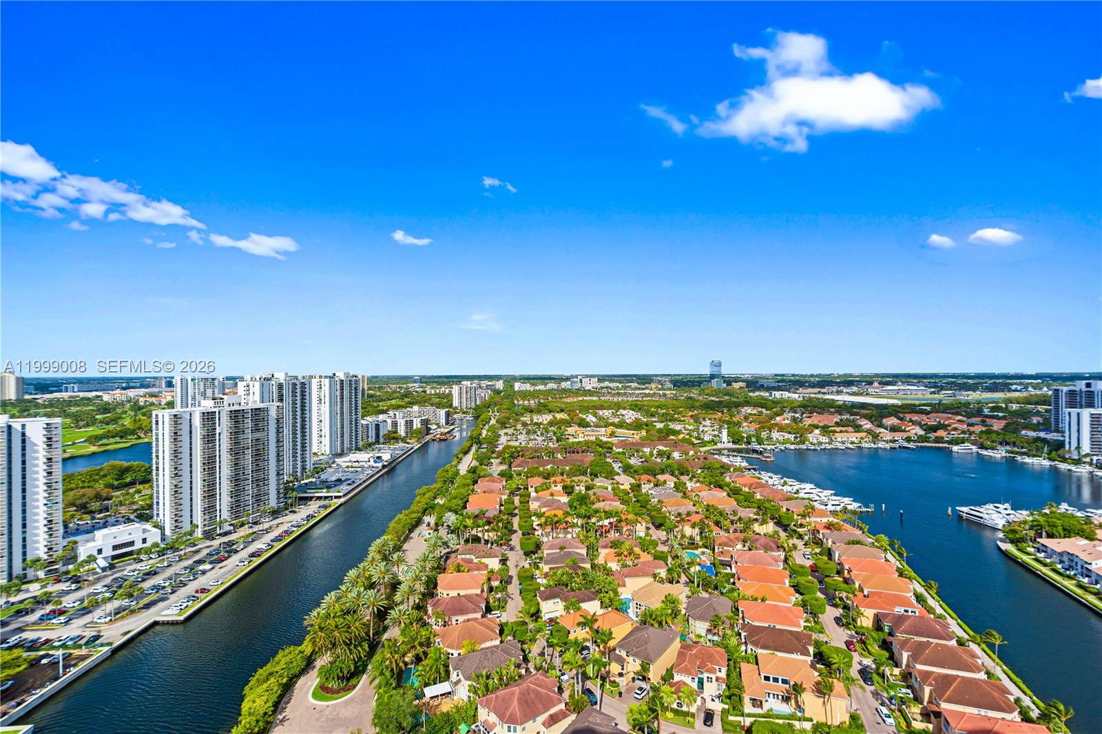 ONE ISLAND PLACE - Residential